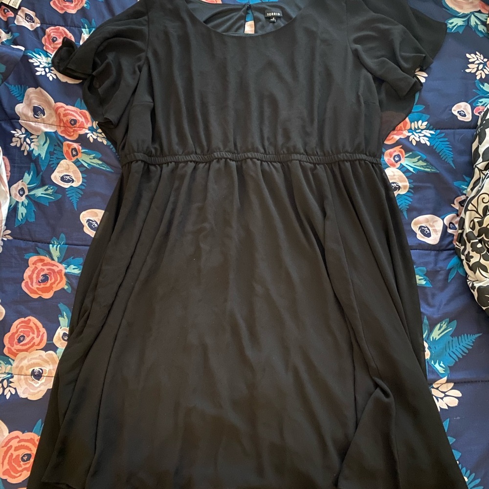 Torrid flutter sleeve black skater dress